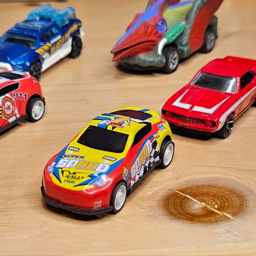 Speed Rally Kids Toy Car Set - Red, Yellow, Blue